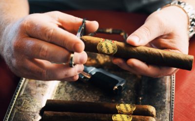 How to Properly Cut a Cigar