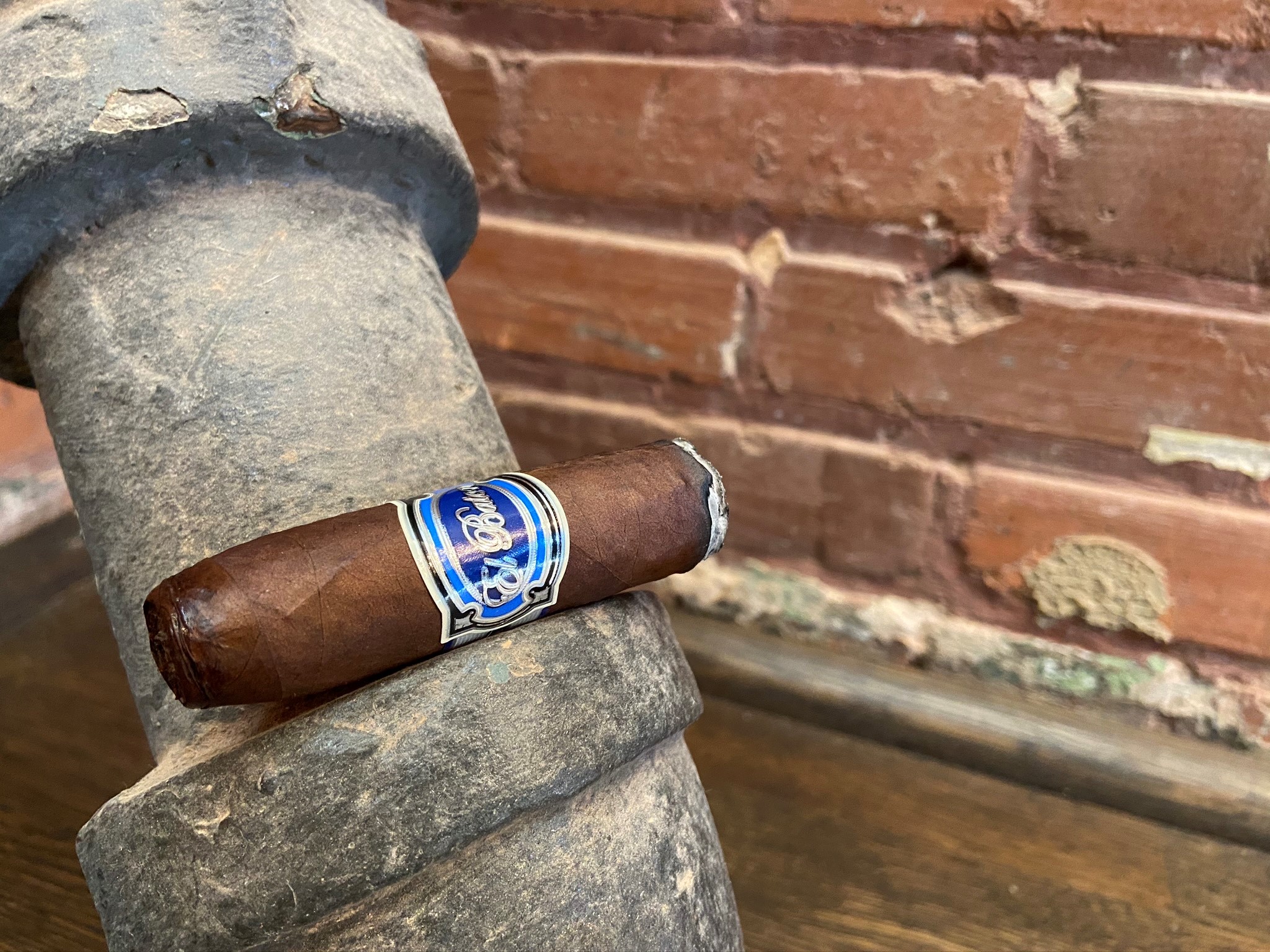 ELBATONsecondthird el baton cigar smoked