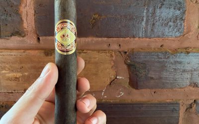 REVIEW: Diamond Crown Maduro #4