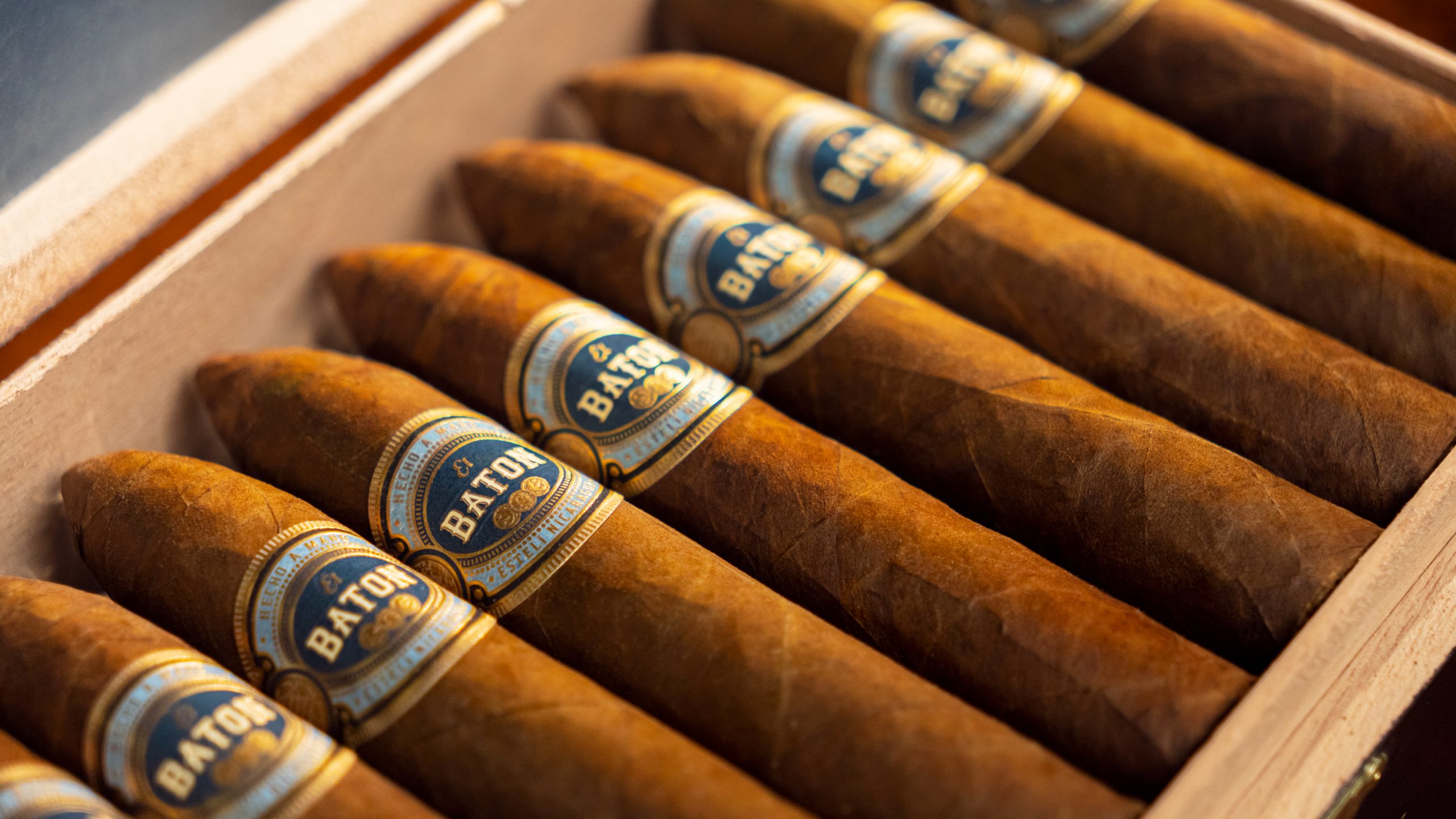 El-Baton-CA-Post-2 el baton box of cigars